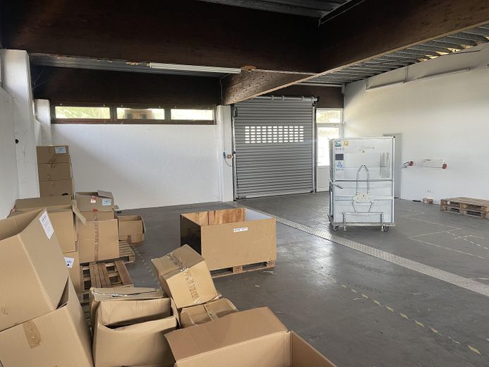 Superfici di magazzino e ufficio riscaldabili in affitto a Eggenfelden -734qm – Photo 33
