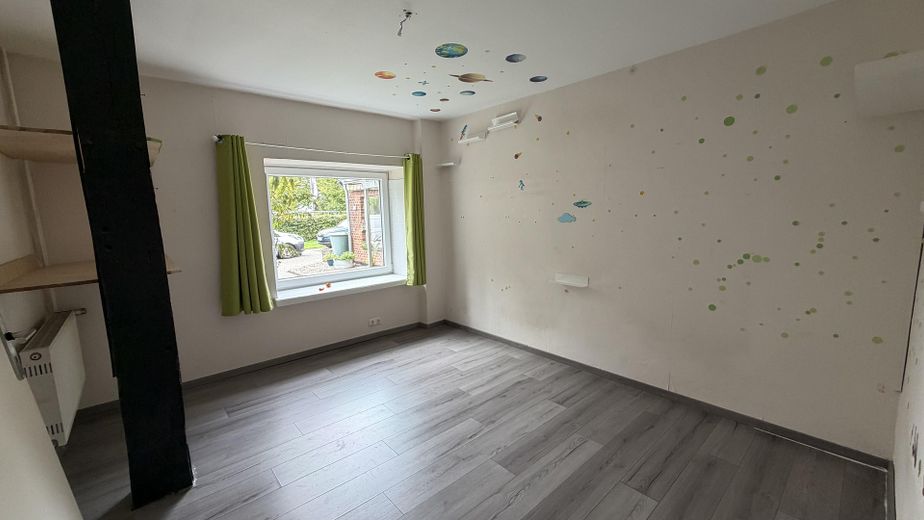 Resthof mit Nebengebäude und bebauugsfähigem Grundstück – Kinderzimmer 2