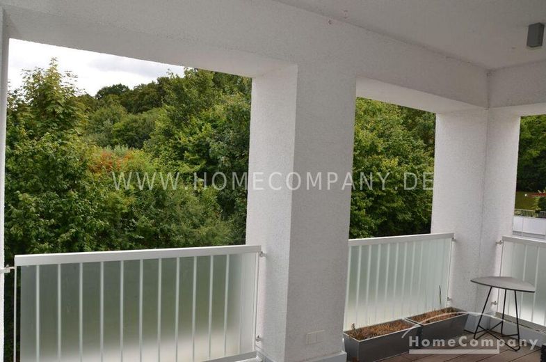 Hochwertige, geschmackvoll und komplett ausgestattete 4 Zi. Whg, 2 Bäder, offene, moderne Ausstattung/Möblierung, Loggia, 2 Stellplätze. – ac178a966d56a127fdd936ccafca1ddebf3dcf74.jpg