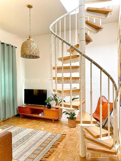 27678 HomeCompany सुसज्जित/फर्निश्ड 2-कमरों वाला अपार्टमेंट Leipzig में रूफ टैरेस के साथ, अधिकतम 2 व्यक्ति – c47654a4efff3f5cf71be1842a3f51c8c60c06d0.jpg