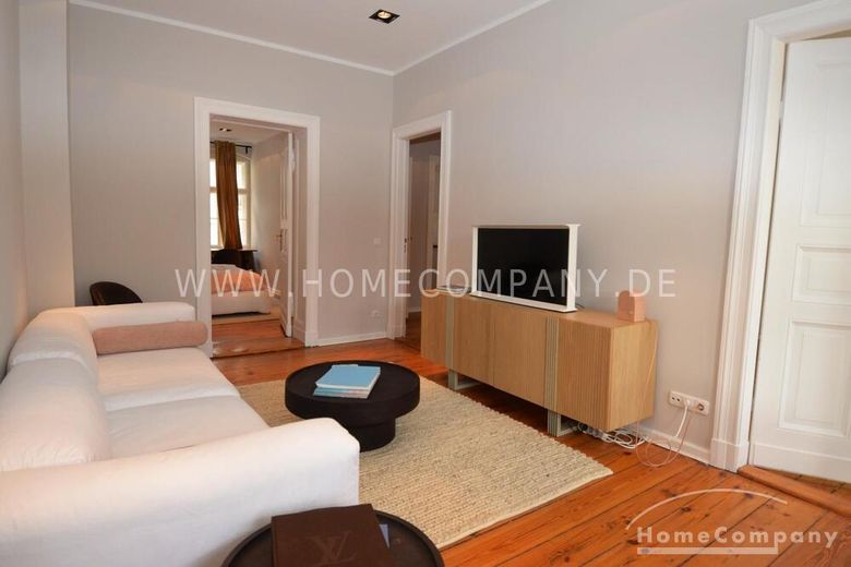 Schöne 3 Zi Wohnung Nähe Savignyplatz, mit Parkplatz und Fitnesstudio – fe2ac356bdd04b1644ab85502ae334c282e7f54f.jpg