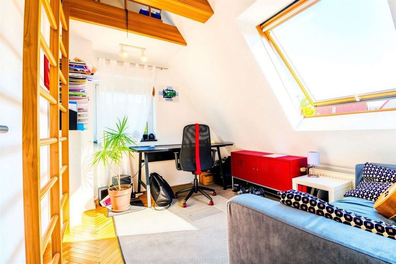 WRS Immobilien - käuferprovisionsfrei - Alzenau - Generationenhaus oder Wohnen + Arbeiten in Einem – Siedlungshaus - OG - Kinderzimmer 1