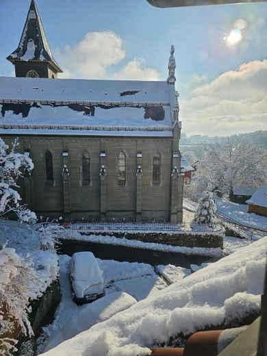 Kirche gegenüber