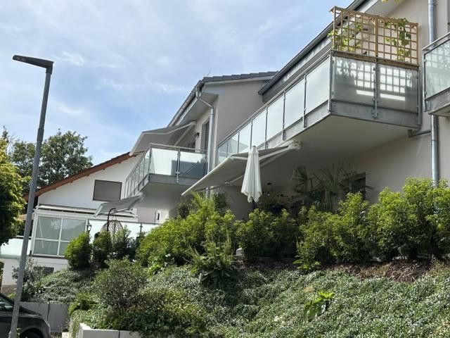 Wunderschöne - 4 Zimmer-Dachwohnung – Foto 3