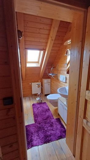 Individueel blokhuis – 1. Stock Gästetoilette