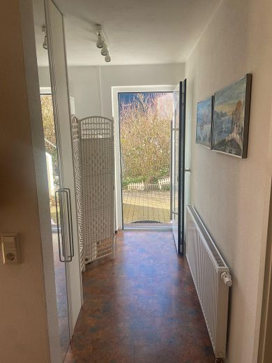 Blick aus Essz. auf Eingang