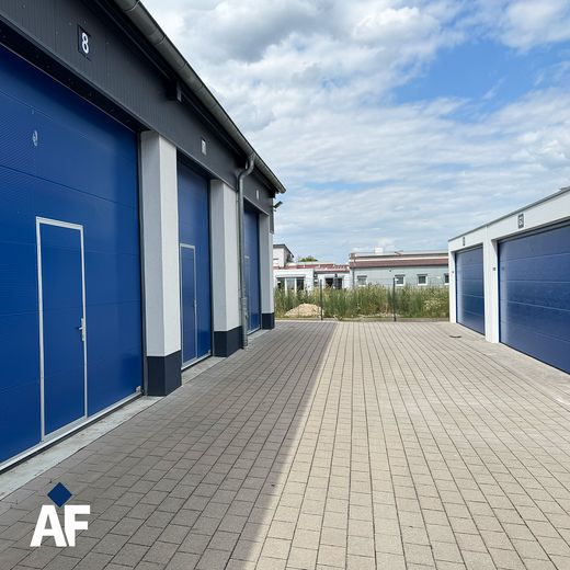 Werkstatt / Lagerhalle / Gewerbehalle - ca. 34m2 mit Bühne - 77815 Bühl-Ottersweier – AF Gewerbepark Ottersweier