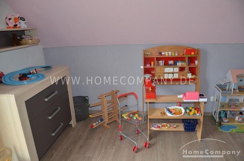Casa molto bella e confortevole con giardino, terreno di circa 800 mq e doppio posto auto coperto – 474068687252b1fb4396f10d3dce12acb60f3b6e.jpg