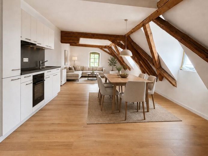 Großzügige 3-Zimmer-Dachgeschoss-Wohnung über 2 Etagen – Foto 1