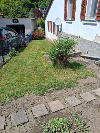 Großes Grundstück mit Altbau in sehr guter Lage in Unterdürrbach, provisionsfrei, von Privat! – Gartenstück zum Nachbarn