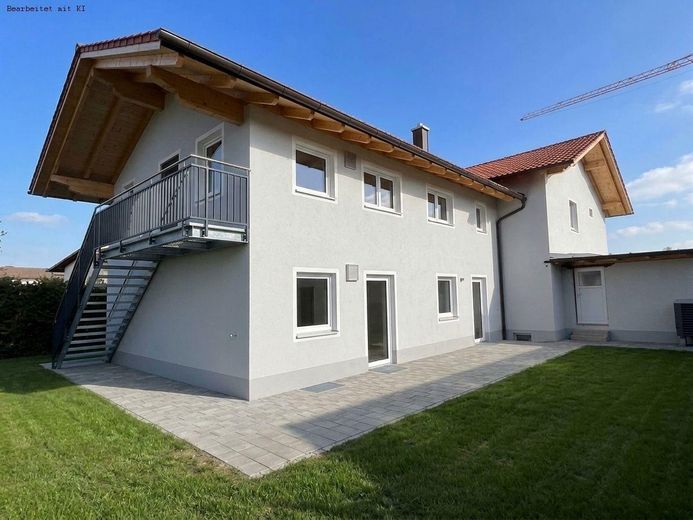 Просторная квартира площадью 136 м² на первом этаже с собственным садом – Außenansicht Nord-West