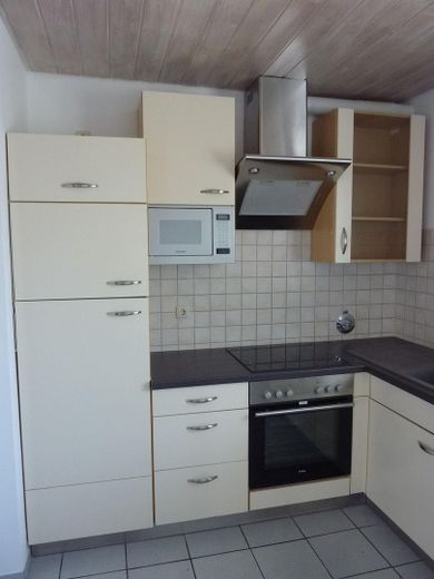 2-Zi-Wohnung zentral gelegen mit schönem Ausblick – KÜ 2