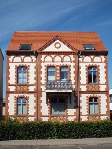 Renditestarkes Mehrfamilienhaus in bester Lage +++ Provisionsfrei!!! – Haus von vorne