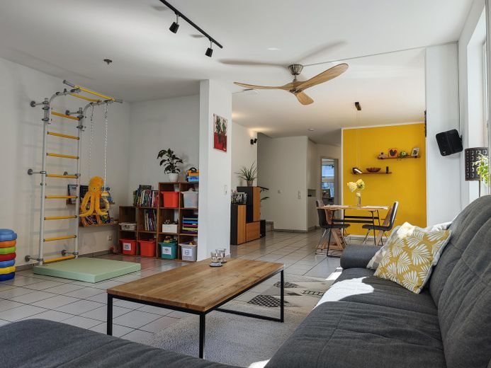 Wohnzimmer (EG)
