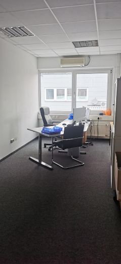kleiner Büroraum 2 OG