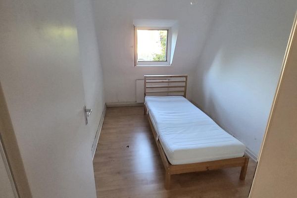 2-Zimmer Dachgeschosswohnung im schönen Wasserviertel