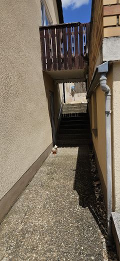 Schweinfurt yakınında misafir daireli ev, ticari salon + imarlı arsa – Zugang Einliegerwohnung
