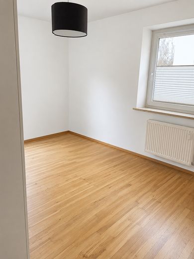 4-Zimmer-ETW in Toplage -Grünfläche -nahe Innenstadt/ OTH/ Uni - AFA-/ Abschreibungspotenzial – Schlafzimmer