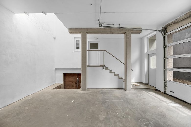 Kleine 39qm Halle/Garage