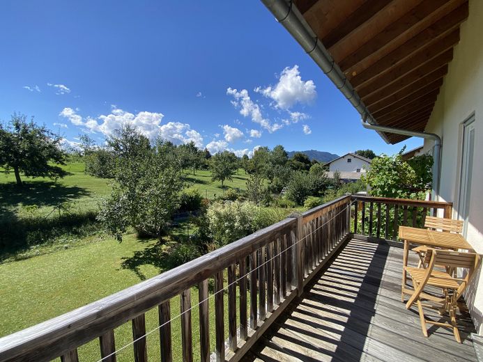 Splendida casa bifamiliare con vista libera fino alle Prealpi   *senza commissioni* – OG Balkon 