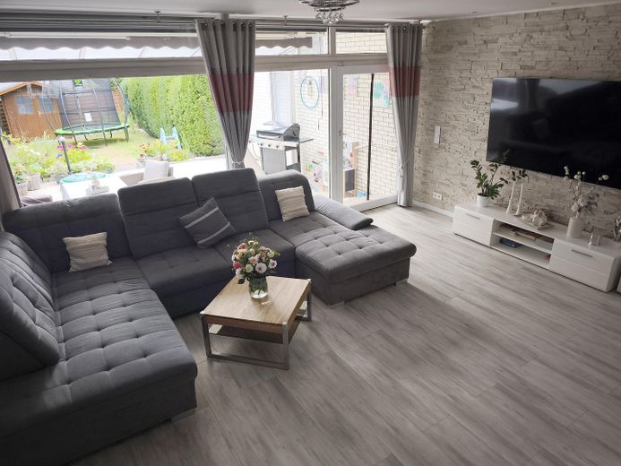 Liebevoll gepflegtes Zuhause mit provisionsfrei & Top-Zins(1,160%) – फोटो 2