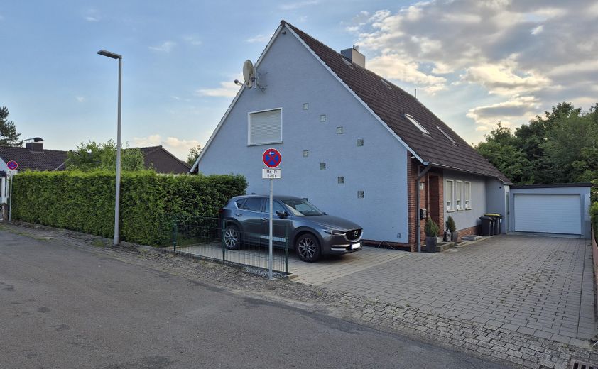 1-2 Familienhaus im Bielefelder Osten (von Privat) – Ostseite