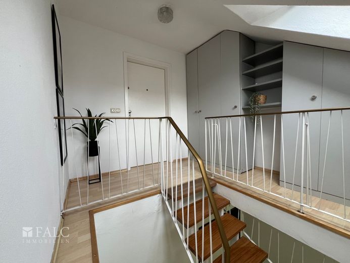 Sonnige Dachgeschosswohnung in Bestlage - Essen Bergerhausen – Eingangsbereich