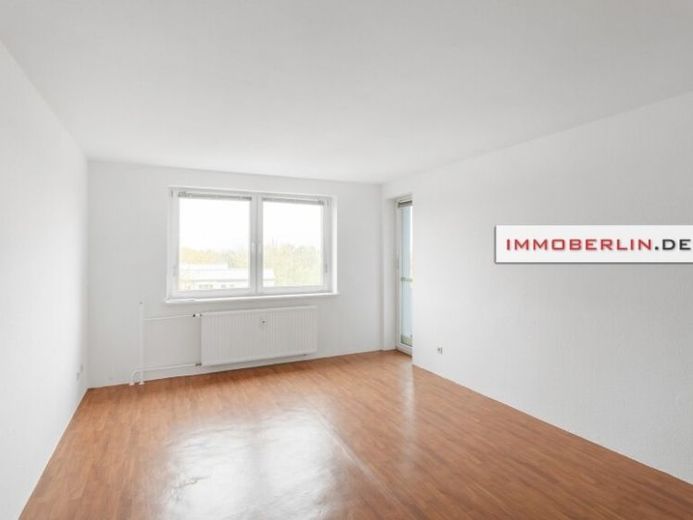 IMMOBERLIN.DE - Appartement ensoleillé avec loggia ouest & place de parking en copropriété dans un emplacement calme – Photo 1