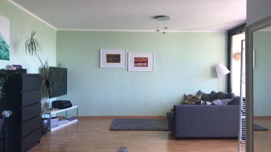 schöne,helle 3-Zimmer Wohnung mit Balkon u. Küche – Wohnzimmer