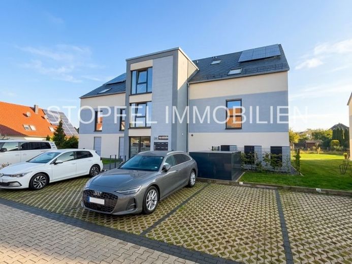 Balkon - Daire - Yolcu Asansörü - Engelsiz

GRÜNE MITTE Konut Sitesi – Fotoğraf 1