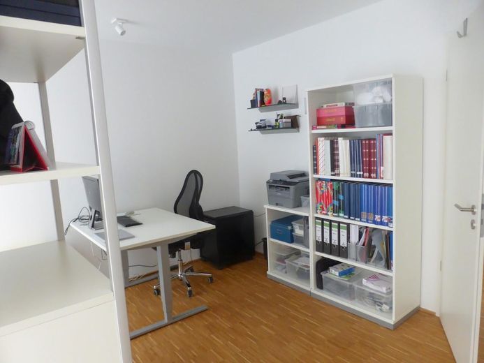 Büro / Kinderzimmer