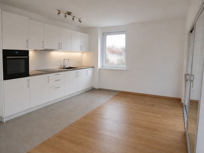 Moderne 3 Zimmer Wohnung mit Balkon – फोटो 1