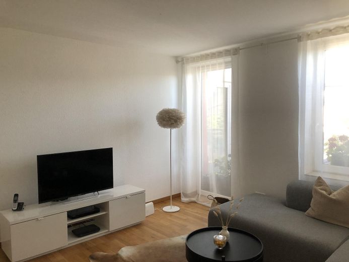 Charmantes Mehrfamilienhaus mit 3 Wohneinheiten in Konz – OG Wohnzimmer