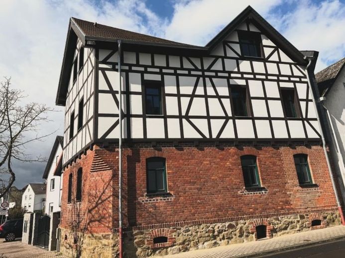 Kernsaniertes & gehobenes Einfamilienhaus mit & Luxus Küche & Bäder - ein Traum ! – Foto 1