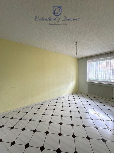 2 bis 3-FH mit Garten + Garage in guter Lage von Sulzbach – Zimmer 1.OG
