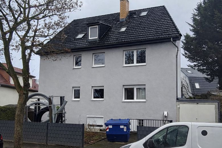 Wertbeständiges Mehrfamilienhaus mit langfristigem Entwicklungspotenzial – provisionsfrei – Mögliche Fassadenanpassung
