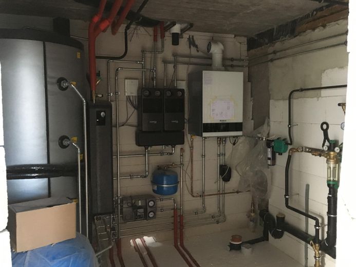 Technikraum Neubau + Altbau