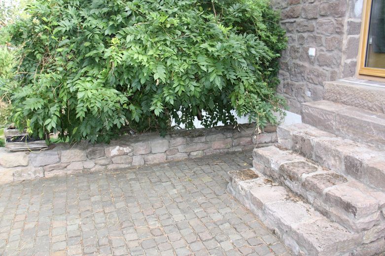 Büyük bahçeli ve ayrı girişli daireli A Plus enerji kimlik belgeli kır evi – Terasse Einlieger