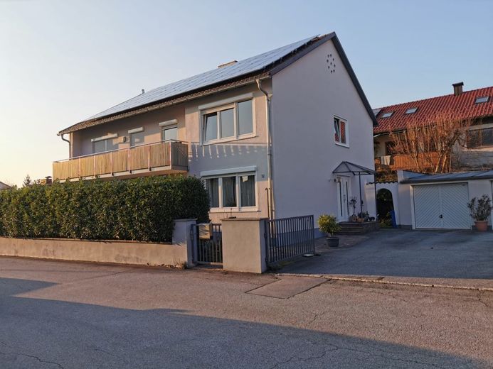 Ein-oder Zweifamilienhaus in Deggendorf – Hausansicht