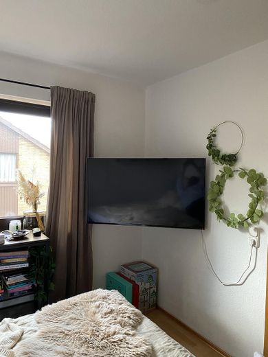 Attraktive 2-Zimmer-Maisonettewohnung in bevorzugter Wohnlage von Ratingen-Lintorf zu vermieten – Schlafzimmer