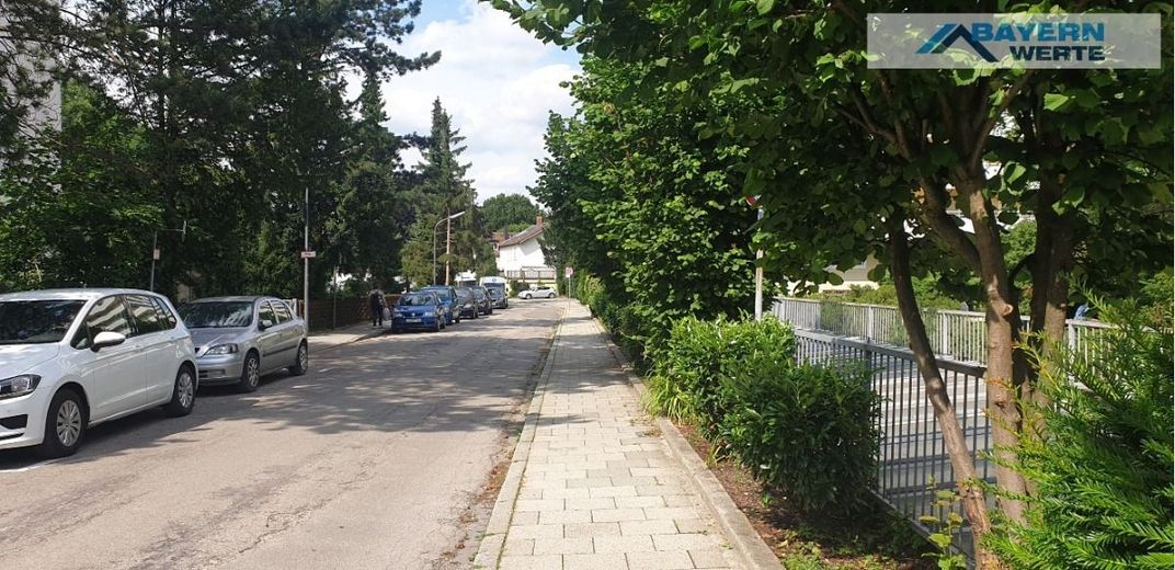 Senioren-Apartment am Isarhochufer als Kapitalanlage und zur perspektivischen Eigennutzung – Straßenansicht
