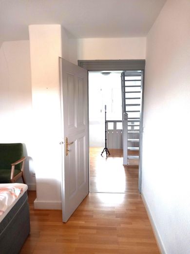 Zimmer DG - Treppe Spitzboden