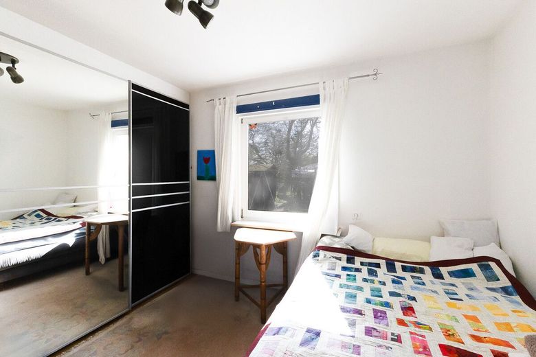 Herz für Ruhe: Vollkeller, Tiefgarage, Heimat! – Gästezimmer