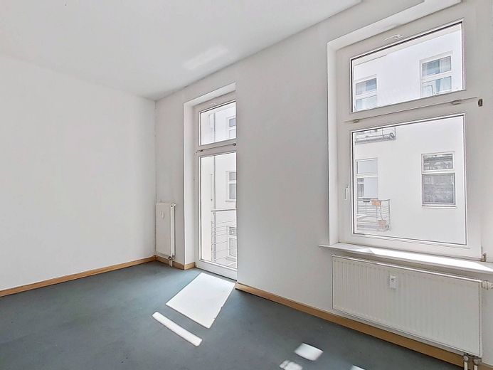 Die Blätter fallen, die Miete auch - 1 NKM als Herbstgeschenk: Attraktive 3-Zimmer-Wohnung mit Einbauküche und 2 Balkonen ++ – Ansicht I: Schlafzimmer I