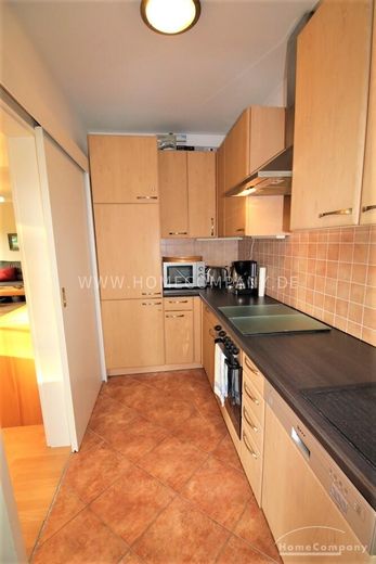 1872024 HomeCompany Dresden सुसज्जित/Furnished प्यार से सजाया गया 2-कमरों वाला अपार्टमेंट, केंद्र के पास! लिफ्ट और बालकनी, अधिकतम 3 व्यक्ति – 7f816ba73e07acdb060f6471971618b109c240cc.jpg