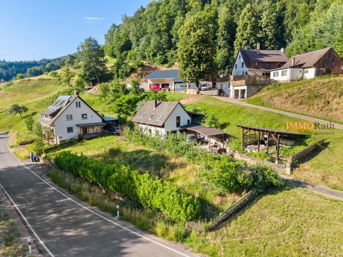 IMMORath.de – Mehrfamilienhaus in naturnaher Alleinlage und großzügigem Grundstück mit Ausblick – Foto 1