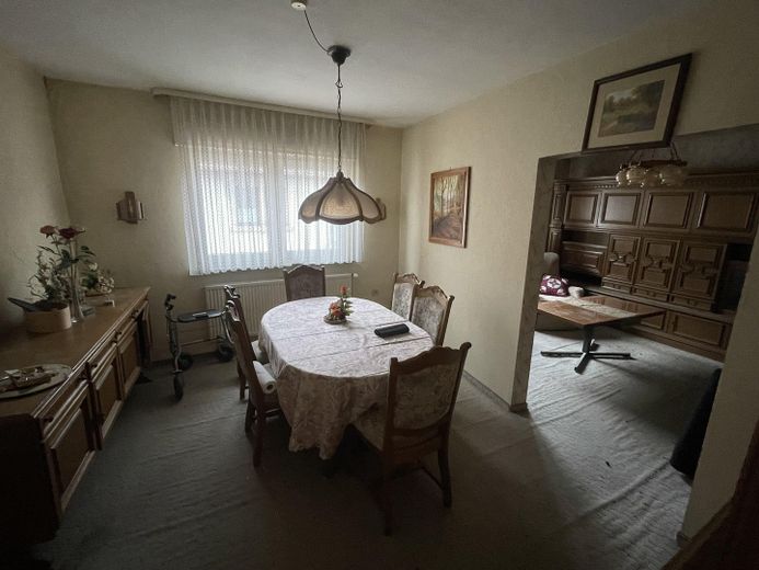 Großes Grundstück, Haus und Scheuer mit Ausbaupotential – Foto 7