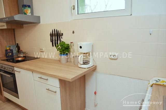 Garbsen, Modern möblierte Erdgeschosswohnung in Gartenhaus, nur 13 min bis Conti und VWN – f41d603efd0caeca65f8a33b5962867ee36db59f.jpg