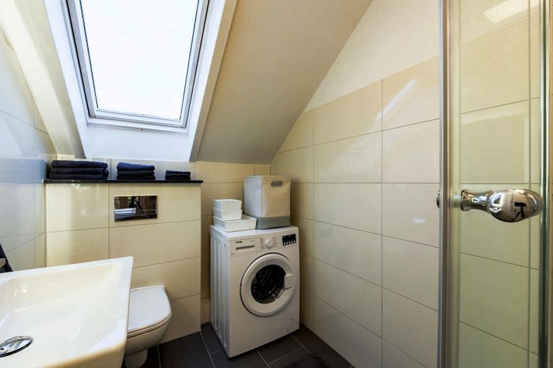 Hochwertige 2 Zimmerwohnung mit Dachterrasse in Köln am Flughafen – Foto 5