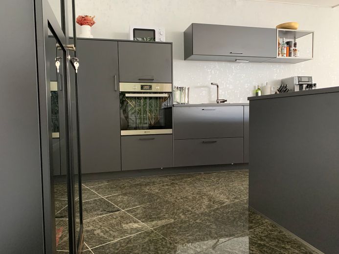 Penthouse-Maisonette von/an Privat – Offene Küche